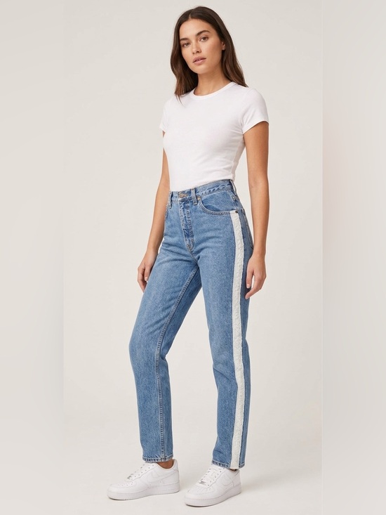 Newport News Denim - Newport News
VINTAGE MOM JEANS WITH STRIP EMBROIDERED SIDES 6/24"
